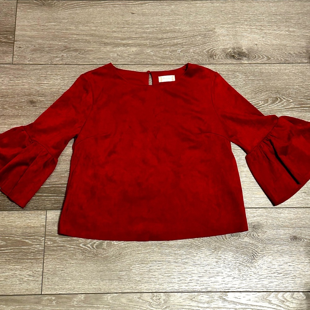 Flare sleeve top